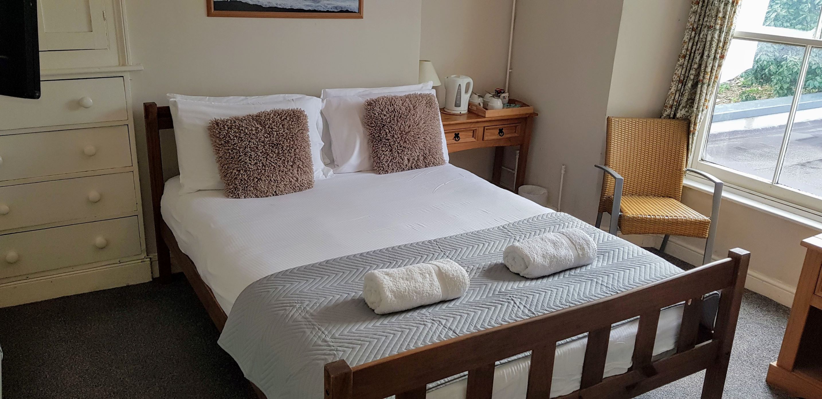 Room 6 picture
